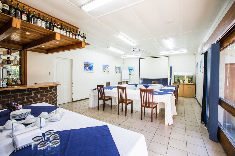 Santorini Guesthouse East London Bagian luar foto